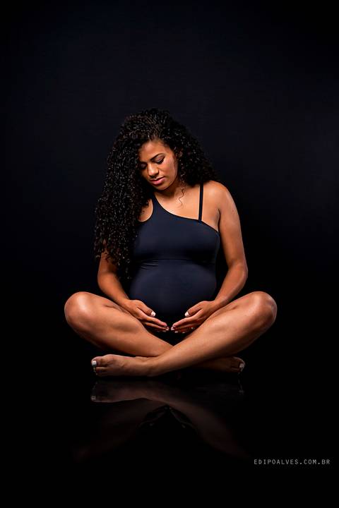 lugares para fotos em Curitiba, ideias para fot book gestante, ensaio gestante, fotografo fazenda rio grande, estudio fotografico fazenda rio grande, studio fotografico, fotos gestante em studio, fotos gestante, new born, Book gestante fazenda rio grande'