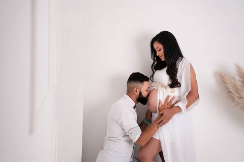 lugares para fotos em Curitiba, ideias para fot book gestante, ensaio gestante, fotografo fazenda rio grande, estudio fotografico fazenda rio grande, studio fotografico, fotos gestante em studio, fotos gestante, new born, Book gestante fazenda rio grande'