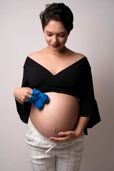 ensaio fotográfico, fotos gestante, lugares para fotos em Curitiba, figurino gestante, fotos gestante em studio, gestante em parque, gestante em curitiba, fotografo de gestante, fotografo fazenda rio grande, fotografo Curitiba, lugar para ensaio gestante'