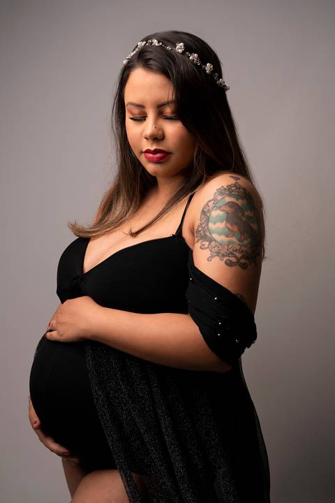 ensaio fotográfico, fotos gestante, lugares para fotos em Curitiba, figurino gestante, fotos gestante em studio, gestante em parque, gestante em curitiba, fotografo de gestante, fotografo fazenda rio grande, fotografo Curitiba, lugar para ensaio gestante'