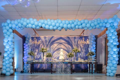 Chegamos na festa e sintam a magia desse primeiro cenário! '