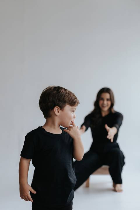 ensaio mãe e filho em estúdio'
