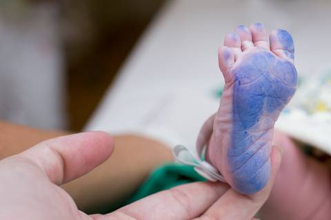 parto, nascimento, vida, baby, nené, recém nascido, pais, mãe, filho, pai, família, amigos, espera, a hora da chegada, hospital, perinatal, rio de janeiro, fotografia de amor, fotografia de família, newborn, cesár'