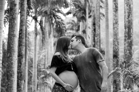 ensaio gestante, grávidas lindas, amor, família, fotografia de amor, fotografia de família, gestação, mãe de menina, rio de janeiro, jardim botânico'