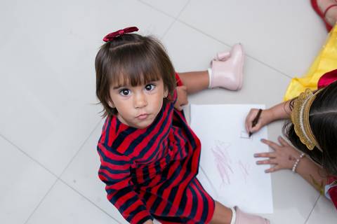 festa infantil, rio de janeiro, festa de menino, dinossauros, decoração, família, bolo, parabéns, fotografia de família'