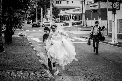 O momento mais tenso, saída para a cerimônia.'