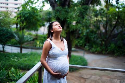 gestante gravida gravidez gestação parque campo natureza felicidade filho mãe Vitória-ES amor cumplicidade companheirismo sonho'