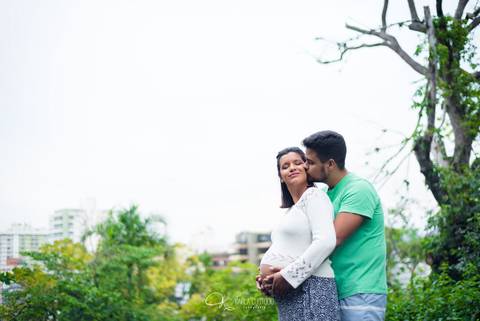 gestante gravida gravidez gestação parque campo natureza felicidade filho mãe Vitória-ES amor cumplicidade companheirismo sonho pai casal'