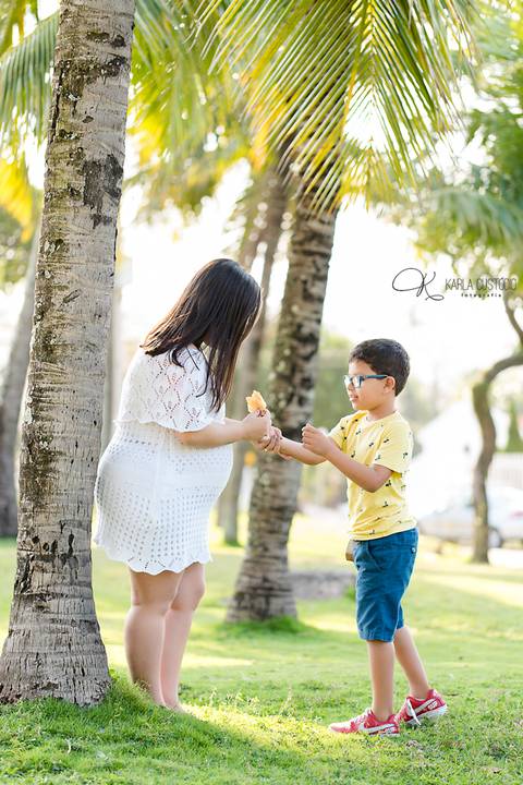 gestante, gestação grávida, mãe, campo, parque VITÓRIA-ES SOL VERÃO FILHO IRMÃO'