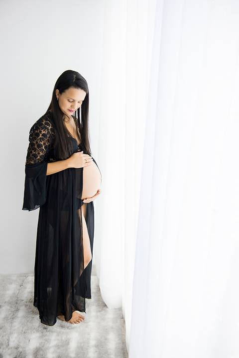 GESTANTE GESTAÇÃO GRÁVIDA GRAVIDEZ ENSAIO ESTÚDIO SESSÃO DE FOTOS MÃE FILHO  CAMISOLA DELICADEZA FEMININA'