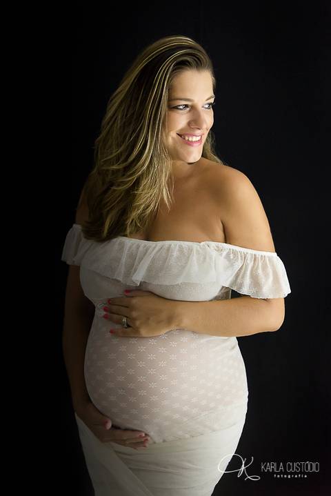 gestante, gestação, estúdio, sessão de fotos, sessão fotográfica, ensaio, ensaio gestante, grávidez, Vitória-ES'