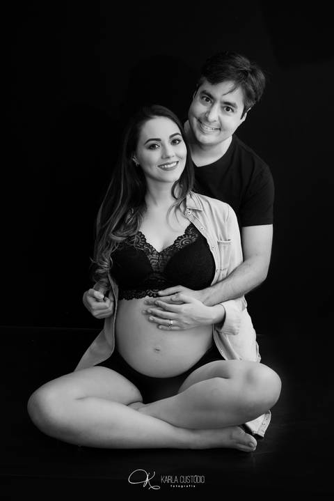 fotografia, sessão de foto, ensaio gestante,estúdio, delicadeza, pb, foto, pb, fotografia preto e , pureza, mãe, céu azul, Vitória, Vila Velha, '