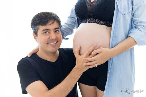 fotografia, sessão de foto, ensaio gestante,estúdio, delicadeza, branco, pureza, mãe, céu azul, Vitória, Vila Velha, '