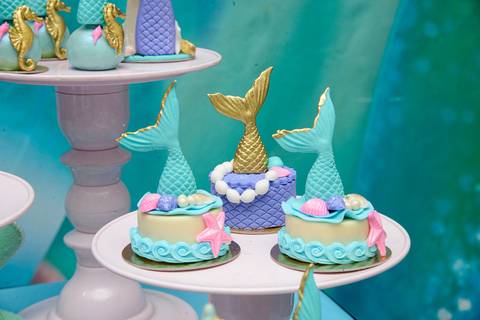 Smash the cake volta redonda barra mansa Fotografia Fotografo Festa Infantil 6 anos mamae papai ensaio aniversario  tictac festa salao'