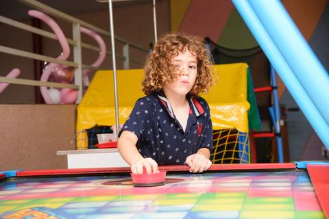 Smash the cake volta redonda barra mansa Fotografia Fotografo Festa Infantil 6 anos mamae papai ensaio aniversario  tictac festa salao'