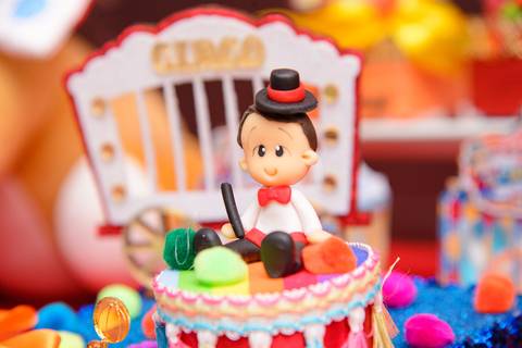 Smash the cake volta redonda barra mansa Fotografia Fotografo Festa Infantil 1 ano 1 aninho mamae papai ensaio aniversario  tictac festa salao'