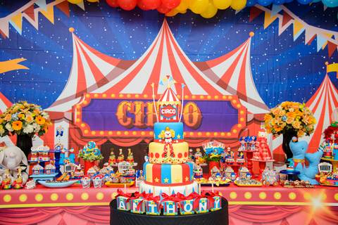 Smash the cake volta redonda barra mansa Fotografia Fotografo Festa Infantil 1 ano 1 aninho mamae papai ensaio aniversario  tictac festa salao'