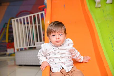 Smash the cake volta redonda barra mansa Fotografia Fotografo Festa Infantil 1 ano 1 aninho mamae papai ensaio aniversario  tictac festa salao'