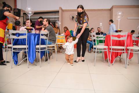 Smash the cake volta redonda barra mansa Fotografia Fotografo Festa Infantil 1 ano 1 aninho mamae papai ensaio aniversario  tictac festa salao'