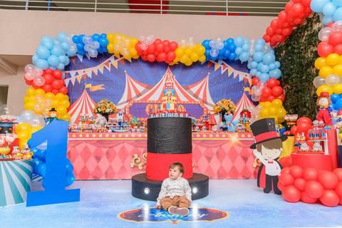 Smash the cake volta redonda barra mansa Fotografia Fotografo Festa Infantil 1 ano 1 aninho mamae papai ensaio aniversario  tictac festa salao'