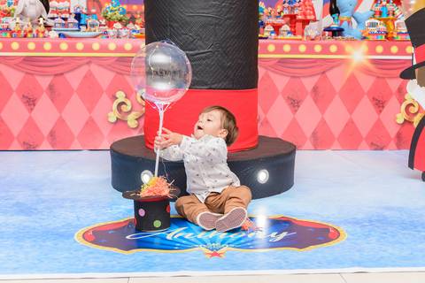 Smash the cake volta redonda barra mansa Fotografia Fotografo Festa Infantil 1 ano 1 aninho mamae papai ensaio aniversario  tictac festa salao'