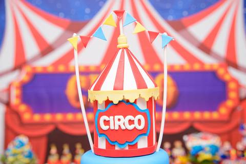 Smash the cake volta redonda barra mansa Fotografia Fotografo Festa Infantil 1 ano 1 aninho mamae papai ensaio aniversario  tictac festa salao'