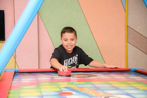 Smash the cake volta redonda barra mansa Fotografia Fotografo Festa Infantil 1 ano 1 aninho mamae papai ensaio aniversario  tictac festa salao'