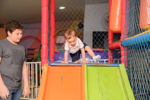 Smash the cake volta redonda barra mansa Fotografia Fotografo Festa Infantil 1 ano 1 aninho mamae papai ensaio aniversario  tictac festa salao'