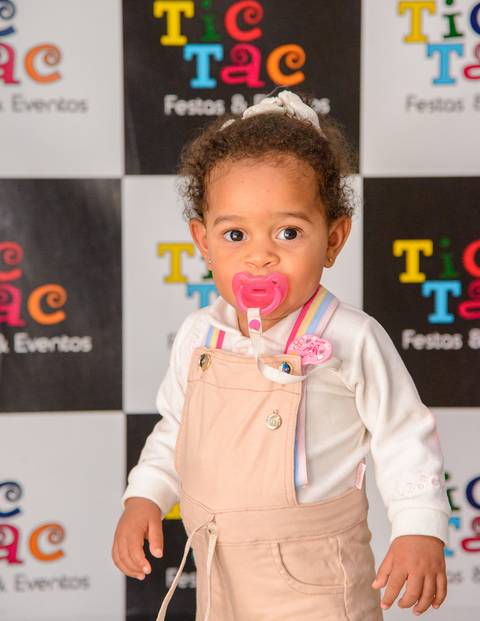 Smash the cake volta redonda barra mansa Fotografia Fotografo Festa Infantil 1 ano 1 aninho mamae papai ensaio aniversario  tictac festa salao'