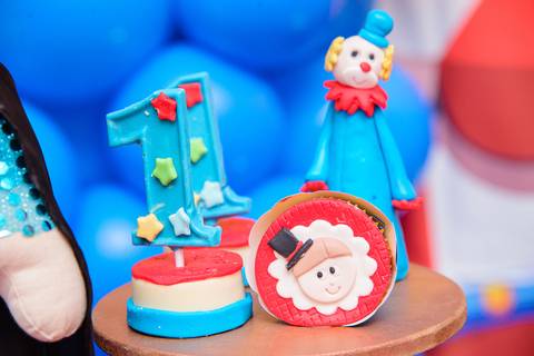 Smash the cake volta redonda barra mansa Fotografia Fotografo Festa Infantil 1 ano 1 aninho mamae papai ensaio aniversario  tictac festa salao'