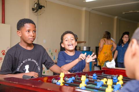 Smash the cake volta redonda barra mansa Fotografia Fotografo Festa Infantil 1 ano 1 aninho mamae papai ensaio aniversario  Espaço Kelly Noronha Barra Mansa  RJ festa salao familia filhos maesefilhos maternidade'