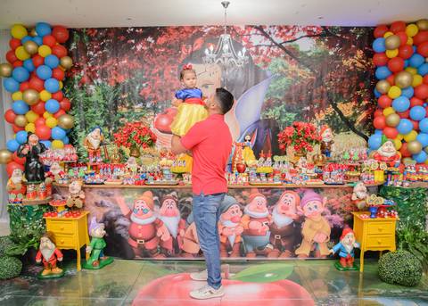 Smash the cake volta redonda barra mansa Fotografia Fotografo Festa Infantil 1 ano 1 aninho mamae papai ensaio aniversario  Espaço Kelly Noronha Barra Mansa  RJ festa salao familia filhos maesefilhos maternidade'