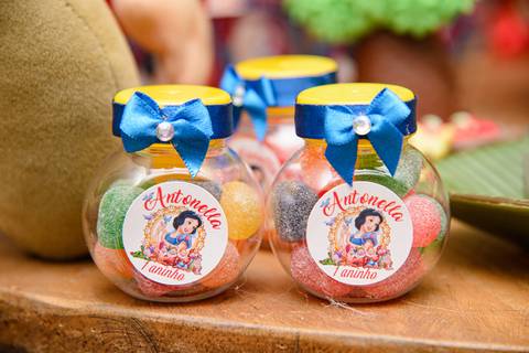 Smash the cake volta redonda barra mansa Fotografia Fotografo Festa Infantil 1 ano 1 aninho mamae papai ensaio aniversario  Espaço Kelly Noronha Barra Mansa  RJ festa salao familia filhos maesefilhos maternidade'