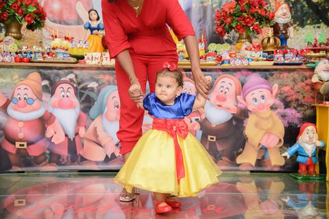 Smash the cake volta redonda barra mansa Fotografia Fotografo Festa Infantil 1 ano 1 aninho mamae papai ensaio aniversario  Espaço Kelly Noronha Barra Mansa  RJ festa salao familia filhos maesefilhos maternidade'