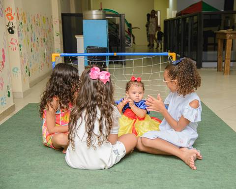 Smash the cake volta redonda barra mansa Fotografia Fotografo Festa Infantil 1 ano 1 aninho mamae papai ensaio aniversario  Espaço Kelly Noronha Barra Mansa  RJ festa salao familia filhos maesefilhos maternidade'
