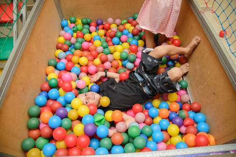 Smash the cake volta redonda barra mansa Fotografia Fotografo Festa Infantil 1 ano 1 aninho mamae papai ensaio aniversario  Espaço Kelly Noronha Barra Mansa  RJ festa salao familia filhos maesefilhos maternidade'