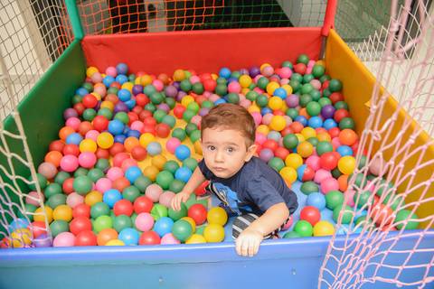 Smash the cake volta redonda barra mansa Fotografia Fotografo Festa Infantil 1 ano 1 aninho mamae papai ensaio aniversario  Espaço Kelly Noronha Barra Mansa  RJ festa salao familia filhos maesefilhos maternidade'
