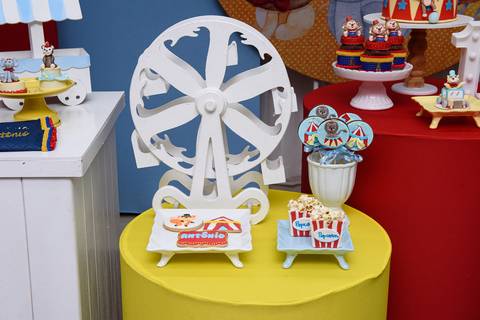 Smash the cake volta redonda barra mansa Fotografia Fotografo Festa Infantil 1 ano 1 aninho mamae papai ensaio aniversario  W3 Kids Barra Mansa  RJ festa salao familia filhos maesefilhos maternidade'