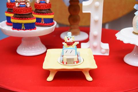 Smash the cake volta redonda barra mansa Fotografia Fotografo Festa Infantil 1 ano 1 aninho mamae papai ensaio aniversario  W3 Kids Barra Mansa  RJ festa salao familia filhos maesefilhos maternidade'