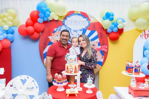 Smash the cake volta redonda barra mansa Fotografia Fotografo Festa Infantil 1 ano 1 aninho mamae papai ensaio aniversario  W3 Kids Barra Mansa  RJ festa salao familia filhos maesefilhos maternidade'