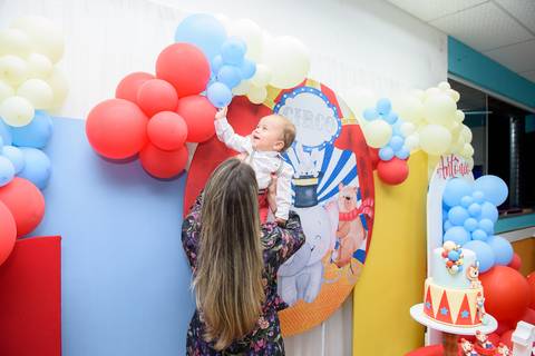 Smash the cake volta redonda barra mansa Fotografia Fotografo Festa Infantil 1 ano 1 aninho mamae papai ensaio aniversario  W3 Kids Barra Mansa  RJ festa salao familia filhos maesefilhos maternidade'