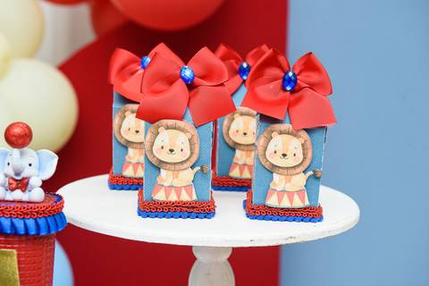 Smash the cake volta redonda barra mansa Fotografia Fotografo Festa Infantil 1 ano 1 aninho mamae papai ensaio aniversario  W3 Kids Barra Mansa  RJ festa salao familia filhos maesefilhos maternidade'