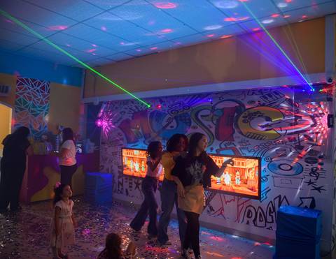 Smash the cake volta redonda barra mansa Fotografia Fotografo Festa Infantil 1 ano 1 aninho mamae papai ensaio aniversario  W3 Kids Barra Mansa  RJ festa salao familia filhos maesefilhos maternidade'