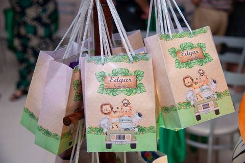 Smash the cake volta redonda barra mansa Fotografia Fotografo Festa Infantil 1 ano 1 aninho mamae papai ensaio aniversario  tictac festa salao'