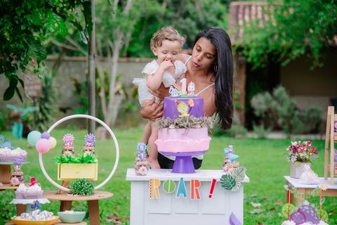 Smash the cake volta redonda barra mansa Fotografia Fotografo Festa Infantil 1 ano 1 aninho mamae papai ensaio aniversario  festa sitio fazenda'