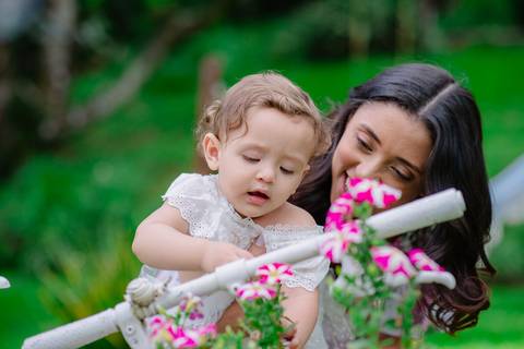 Smash the cake volta redonda barra mansa Fotografia Fotografo Festa Infantil 1 ano 1 aninho mamae papai ensaio aniversario  festa sitio fazenda'