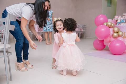 Smash the cake volta redonda barra mansa Fotografia Fotografo Festa Infantil 1 ano 1 aninho mamae papai ensaio aniversario  tictac festa salao'