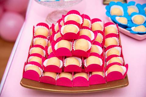 Smash the cake volta redonda barra mansa Fotografia Fotografo Festa Infantil 1 ano 1 aninho mamae papai ensaio aniversario  tictac festa salao'