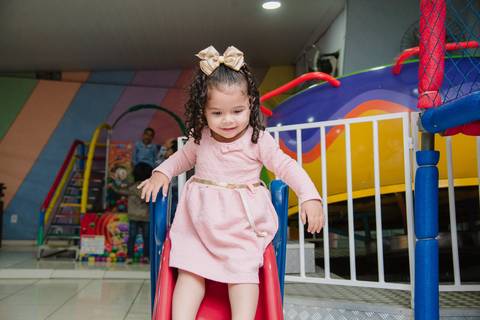 Smash the cake volta redonda barra mansa Fotografia Fotografo Festa Infantil 1 ano 1 aninho mamae papai ensaio aniversario  tictac festa salao'