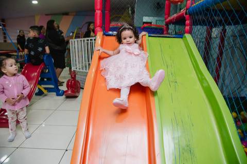 Smash the cake volta redonda barra mansa Fotografia Fotografo Festa Infantil 1 ano 1 aninho mamae papai ensaio aniversario  tictac festa salao'